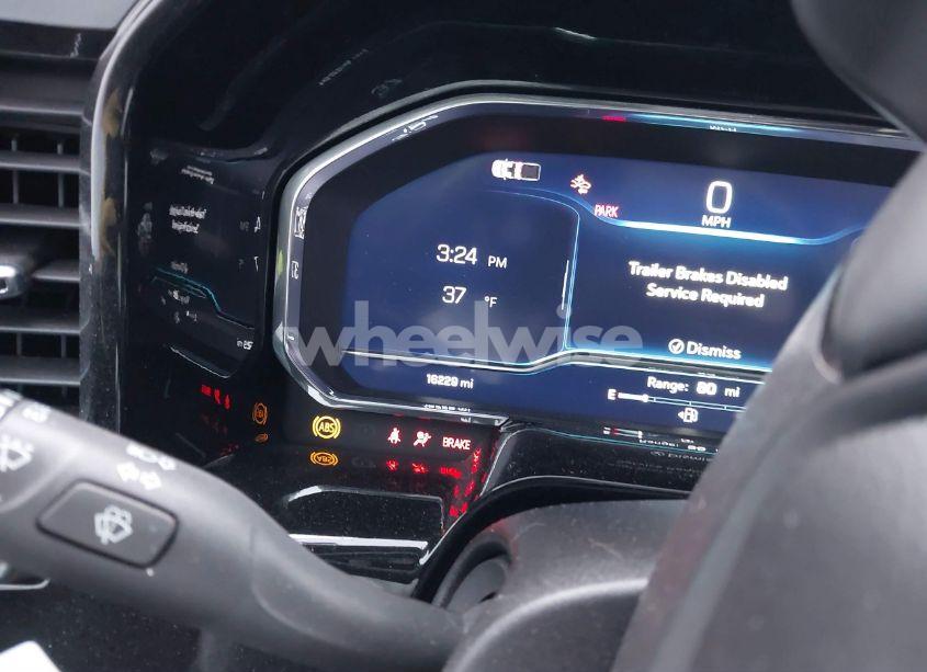 Photo 7 of 2024 Chevrolet Silverado 1500 4WD SHORT BED RST (VIN 1GCUDEED3RZ314958)