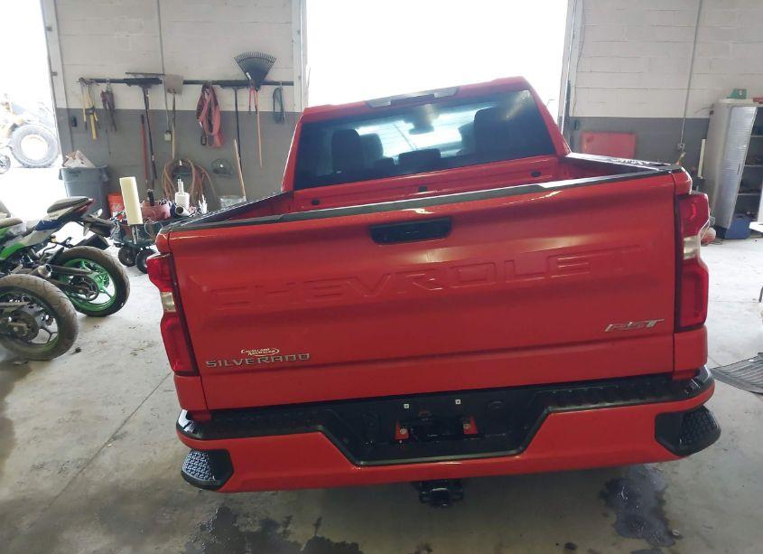 Photo 17 of 2022 Chevrolet Silverado 1500 4WD SHORT BED RST (VIN 1GCUDEED5NZ624779)
