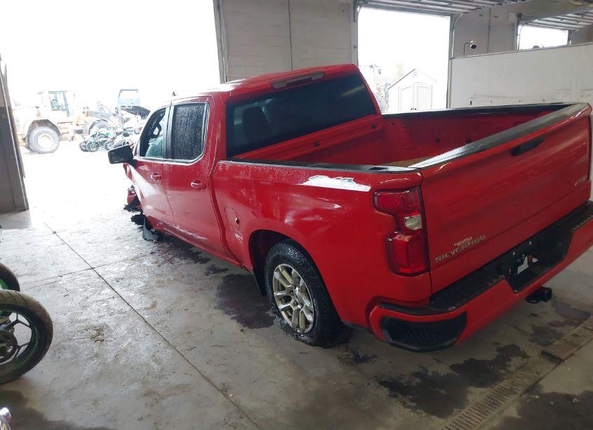 Photo 3 of 2022 Chevrolet Silverado 1500 4WD SHORT BED RST (VIN 1GCUDEED5NZ624779)