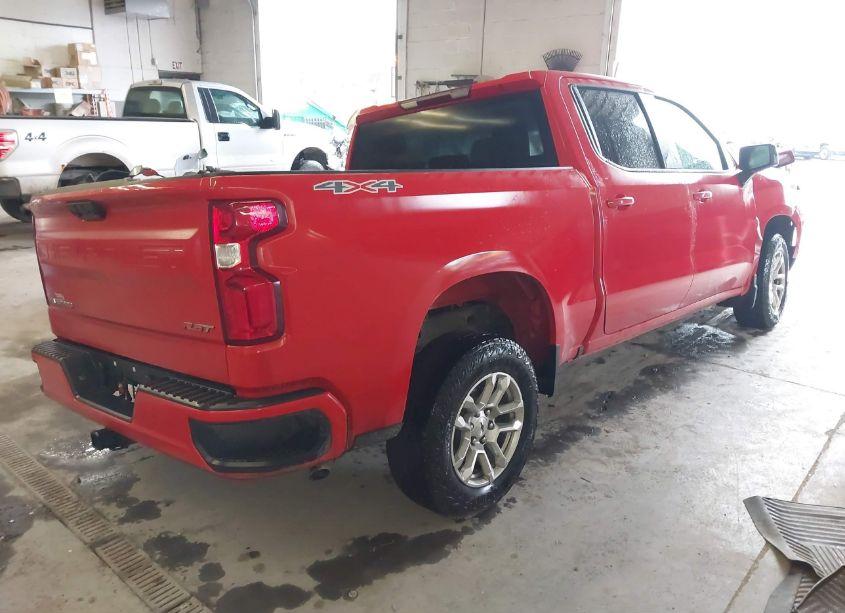 Photo 4 of 2022 Chevrolet Silverado 1500 4WD SHORT BED RST (VIN 1GCUDEED5NZ624779)