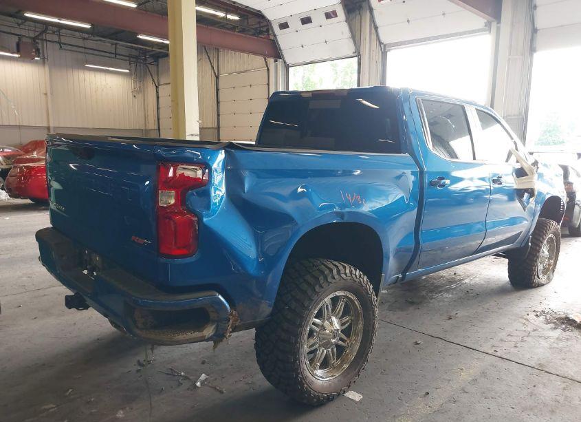 Photo 4 of 2024 Chevrolet Silverado 1500 4WD SHORT BED RST (VIN 1GCUDEED6RZ108470)