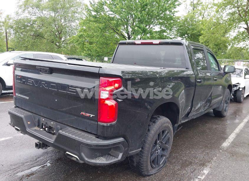 Photo 4 of 2022 Chevrolet Silverado 1500 4WD STANDARD BED RST (VIN 1GCUDEED7NZ638375)