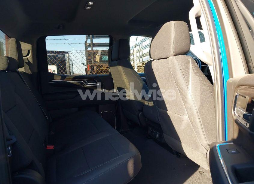 Photo 8 of 2023 Chevrolet Silverado 1500 4WD SHORT BED RST (VIN 1GCUDEED7PZ170196)