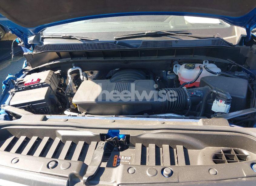 Photo 10 of 2024 Chevrolet Silverado 1500 4WD SHORT BED RST (VIN 1GCUDEED8RZ108471)