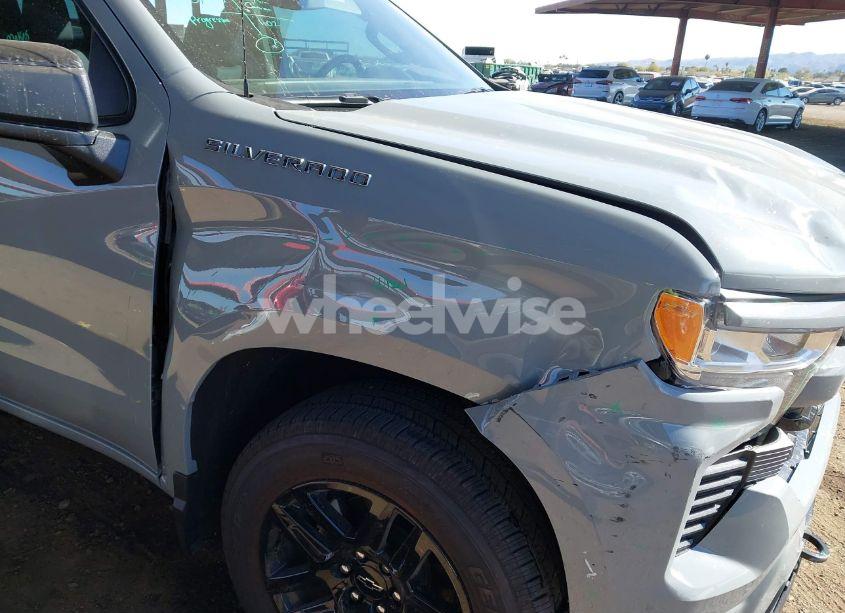 Photo 17 of 2024 Chevrolet Silverado 1500 4WD SHORT BED RST (VIN 1GCUDEED8RZ406938)