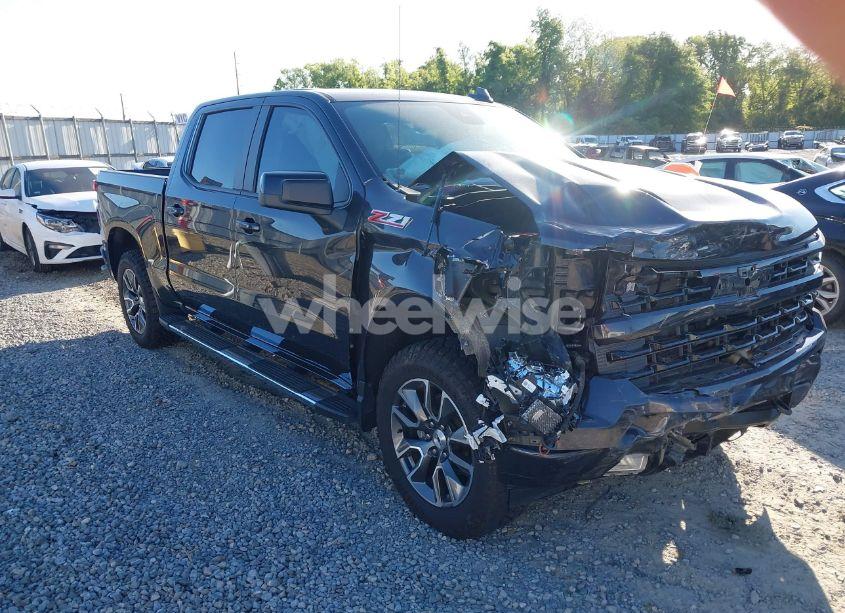 2022 Chevrolet Silverado 1500 4WD SHORT BED RST (VIN 1GCUDEEDXNZ568970) main photo