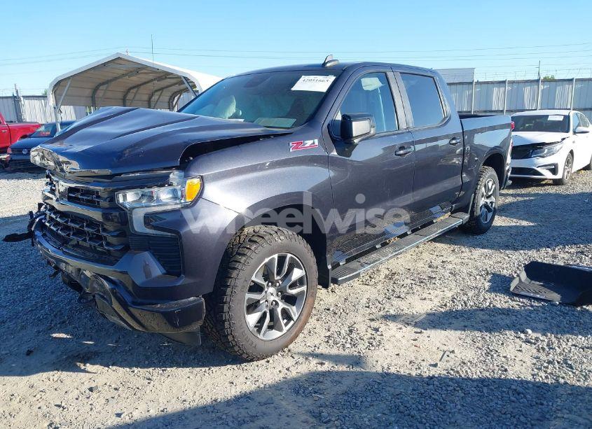Photo 2 of 2022 Chevrolet Silverado 1500 4WD SHORT BED RST (VIN 1GCUDEEDXNZ568970)