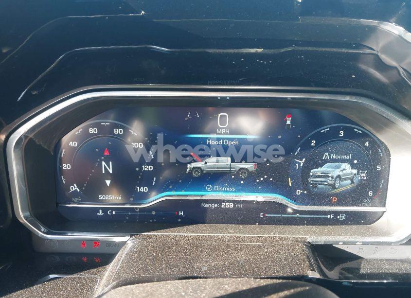 Photo 7 of 2022 Chevrolet Silverado 1500 4WD SHORT BED RST (VIN 1GCUDEEDXNZ568970)