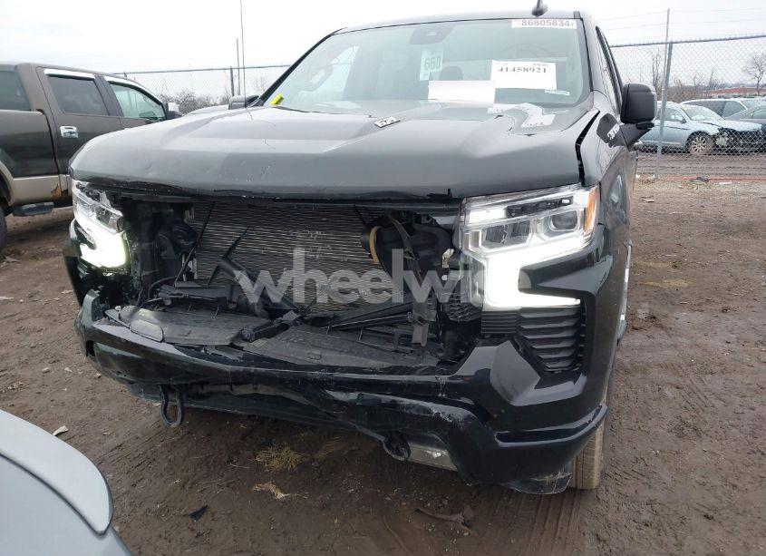 Photo 13 of 2023 Chevrolet Silverado 1500 (VIN 1GCUDEEL1PZ168810)