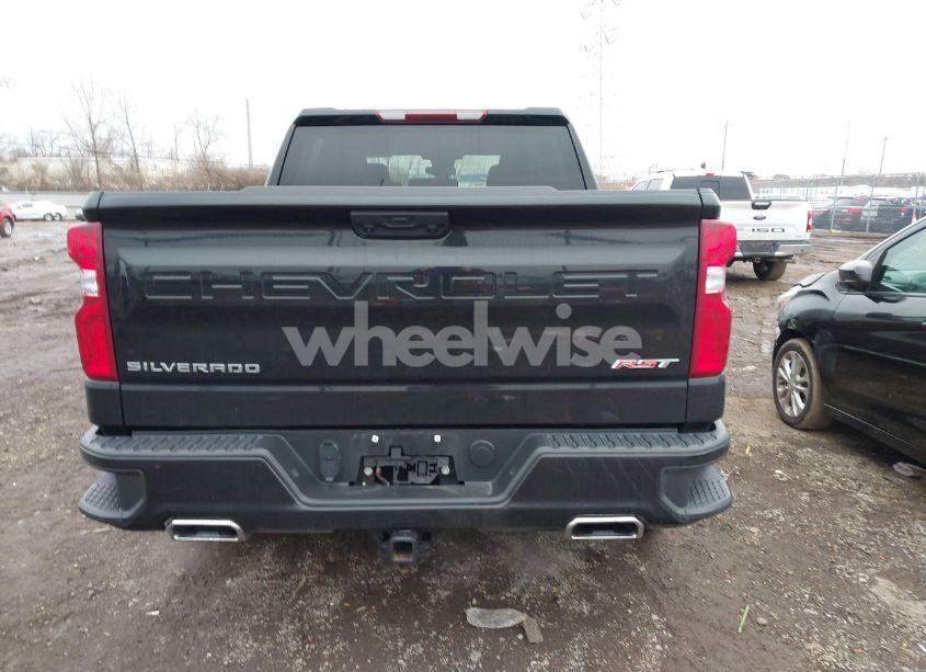 Photo 17 of 2023 Chevrolet Silverado 1500 (VIN 1GCUDEEL1PZ168810)