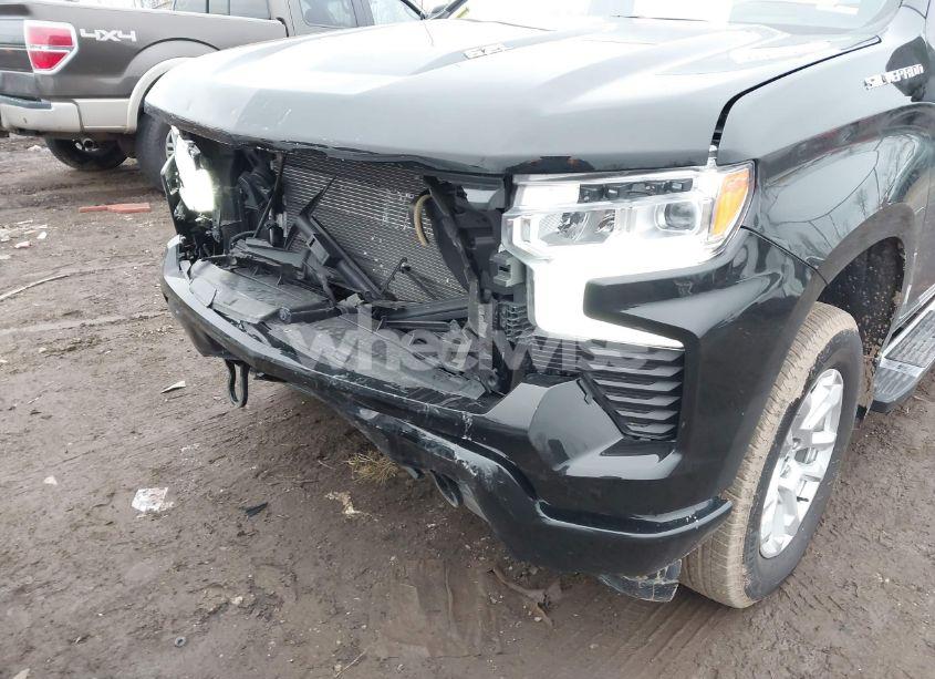 Photo 19 of 2023 Chevrolet Silverado 1500 (VIN 1GCUDEEL1PZ168810)