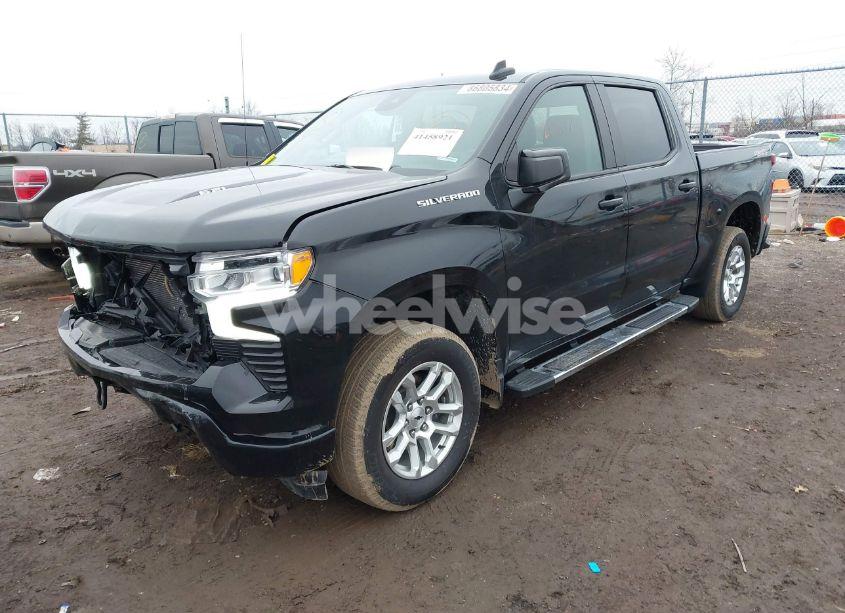 Photo 2 of 2023 Chevrolet Silverado 1500 (VIN 1GCUDEEL1PZ168810)