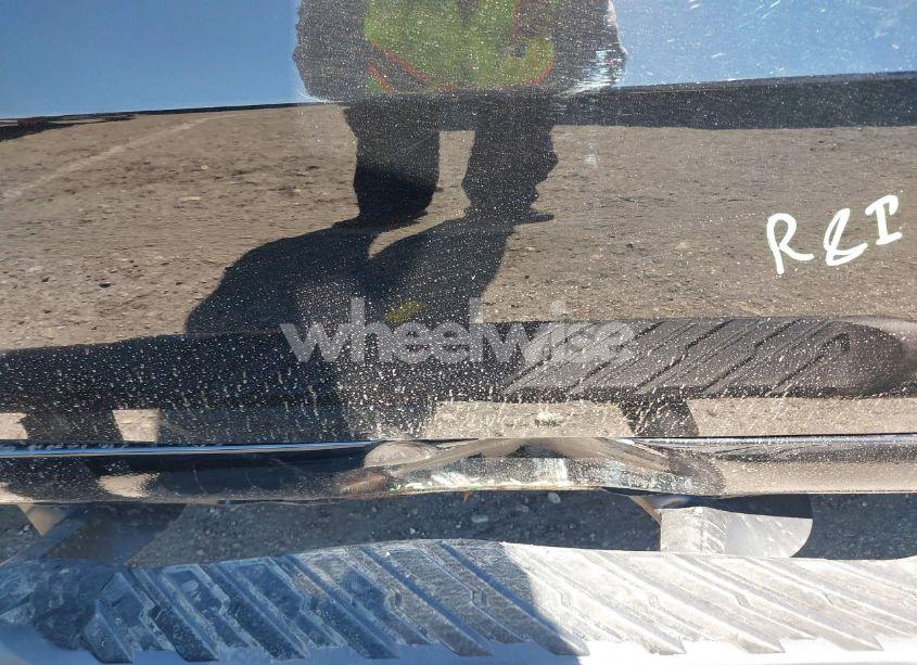 Photo 6 of 2024 Chevrolet Silverado 1500 4WD SHORT BED RST (VIN 1GCUDEEL5RZ292632)