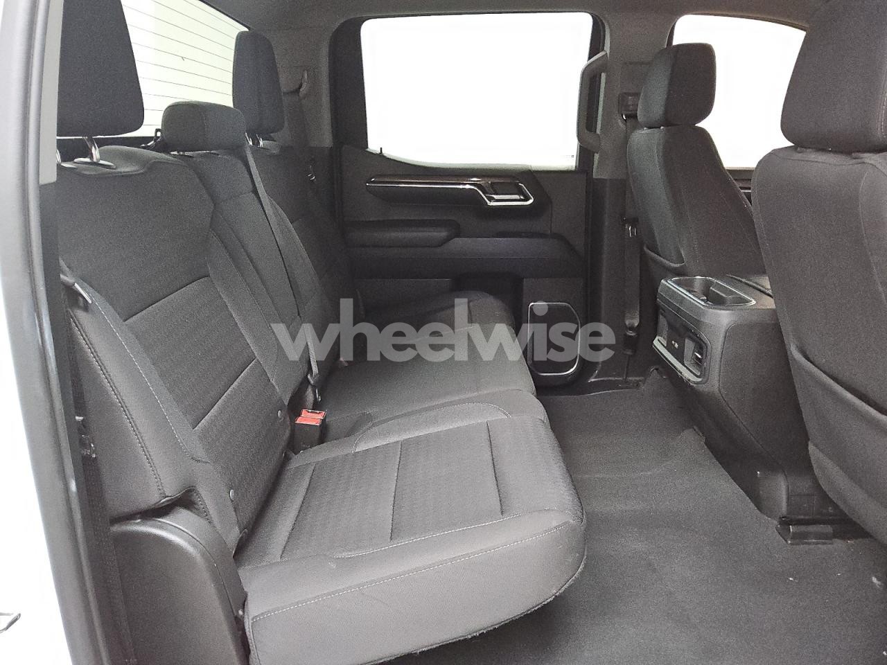 Photo 10 of 2023 CHEVROLET SILVERADO K1500 RST (VIN 1GCUDEEL8PZ124951)