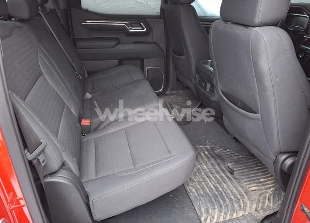 Photo 8 of 2022 Chevrolet Silverado 1500 4WD SHORT BED RST (VIN 1GCUDEET7NZ608848)