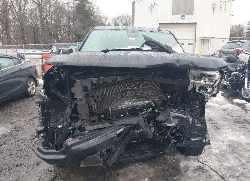 Photo 11 of 2022 Chevrolet Silverado 1500 4WD SHORT BED RST (VIN 1GCUDEET9NZ518004)
