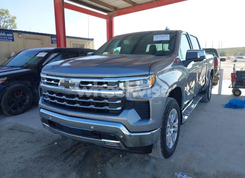 Photo 2 of 2024 Chevrolet Silverado 1500 4WD SHORT BED LTZ (VIN 1GCUDGED0RZ335858)