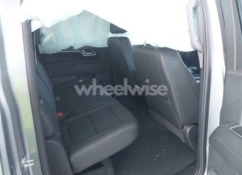 Photo 8 of 2024 Chevrolet Silverado 1500 4WD SHORT BED LTZ (VIN 1GCUDGED0RZ335858)