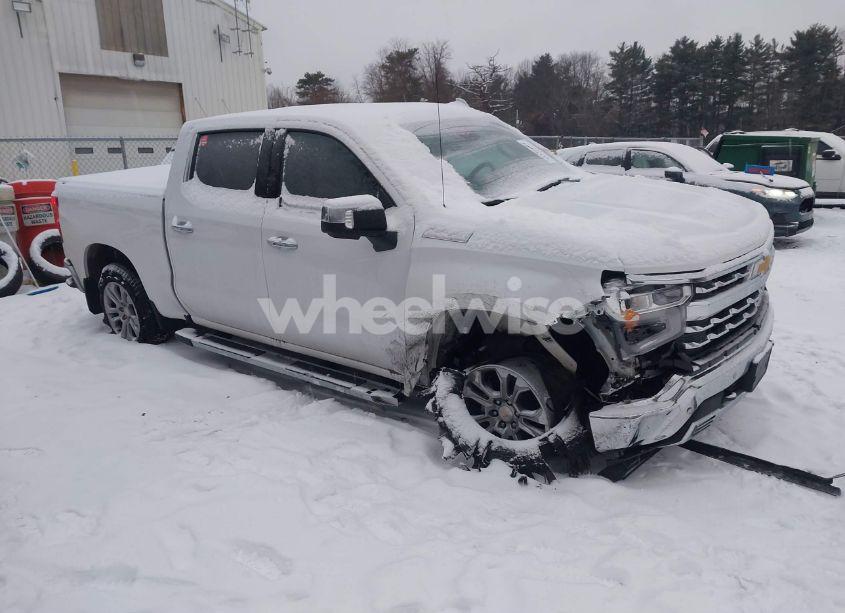 2024 Chevrolet Silverado 1500 4WD SHORT BED LTZ (VIN 1GCUDGED0RZ401759) main photo
