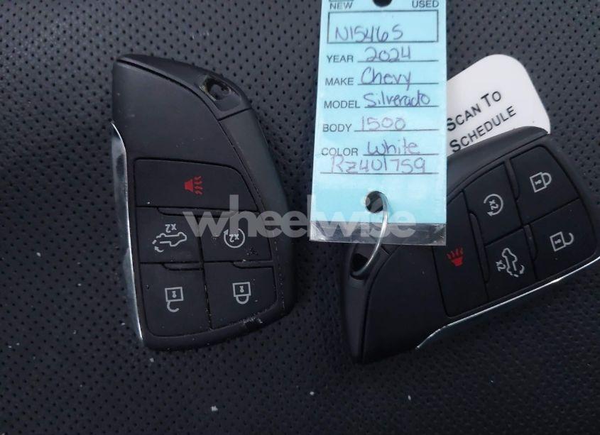 Photo 11 of 2024 Chevrolet Silverado 1500 4WD SHORT BED LTZ (VIN 1GCUDGED0RZ401759)