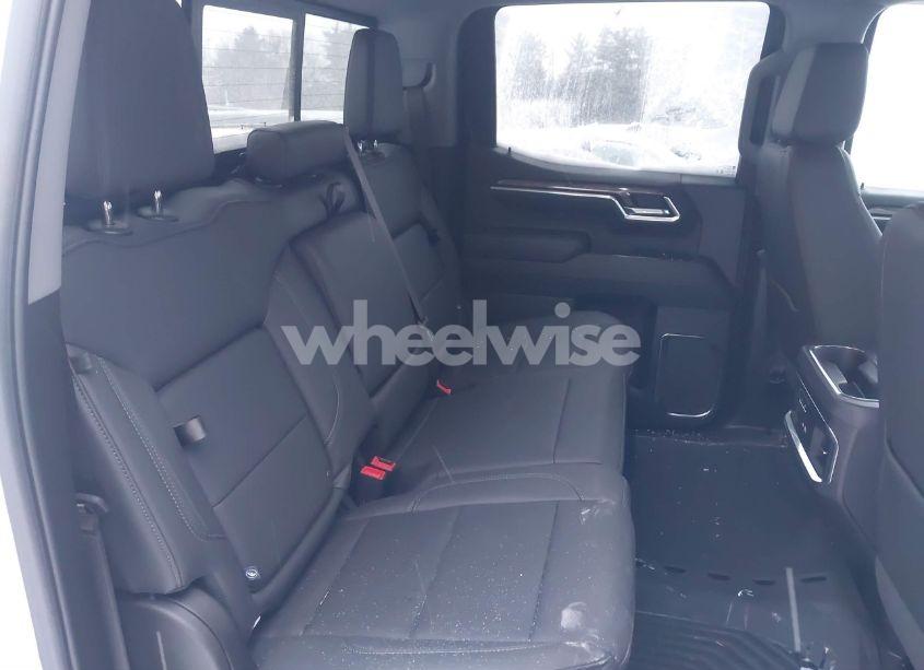 Photo 8 of 2024 Chevrolet Silverado 1500 4WD SHORT BED LTZ (VIN 1GCUDGED0RZ401759)