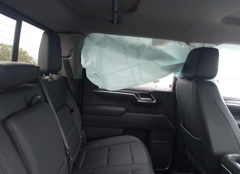 Photo 8 of 2023 Chevrolet Silverado 1500 4WD SHORT BED LTZ (VIN 1GCUDGED6PZ188622)