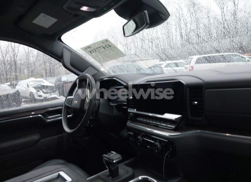 Photo 5 of 2022 Chevrolet Silverado 1500 4WD SHORT BED LTZ (VIN 1GCUDGED7NZ555928)
