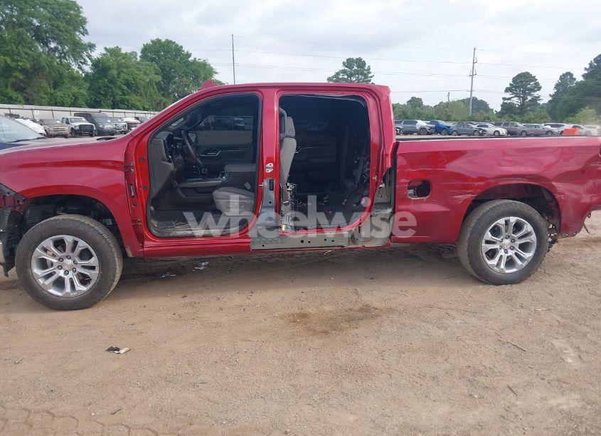 Photo 15 of 2024 Chevrolet Silverado 1500 (VIN 1GCUDGEL4RZ247886)