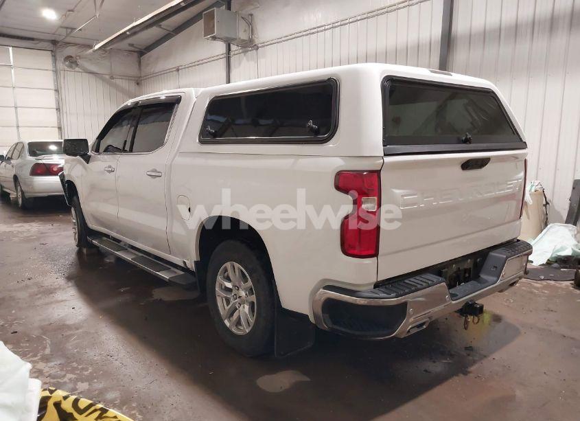 Photo 3 of 2022 Chevrolet Silverado 1500 4WD SHORT BED LTZ (VIN 1GCUDGET6NZ634675)