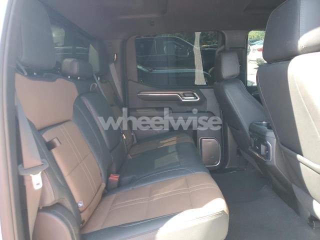 Photo 12 of 2024 CHEVROLET SILVERADO K1500 HIGH COUNTRY (VIN 1GCUDJE81RZ185839)