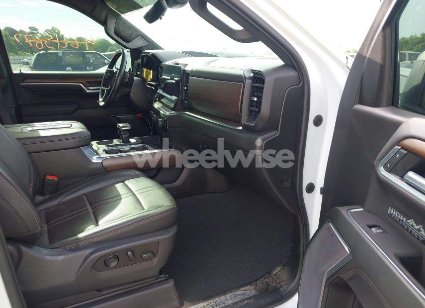Photo 5 of 2022 Chevrolet Silverado 1500 4WD SHORT BED HIGH COUNTRY (VIN 1GCUDJED7NZ589980)