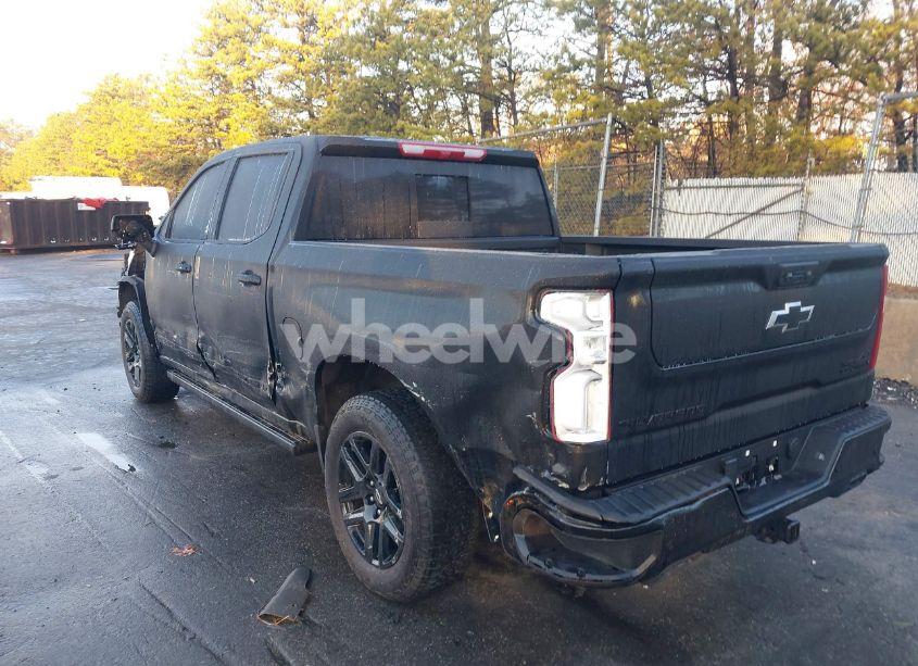 Photo 3 of 2024 Chevrolet Silverado 1500 4WD SHORT BED HIGH COUNTRY (VIN 1GCUDJEDXRZ394557)