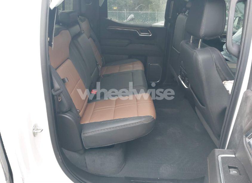 Photo 8 of 2023 Chevrolet Silverado 1500 4WD SHORT BED HIGH COUNTRY (VIN 1GCUDJEL8PZ243348)