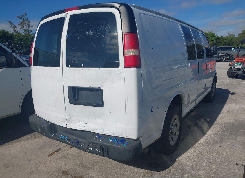 Photo 4 of 2010 Chevrolet Express WORK VAN (VIN 1GCUGADX9A1117100)