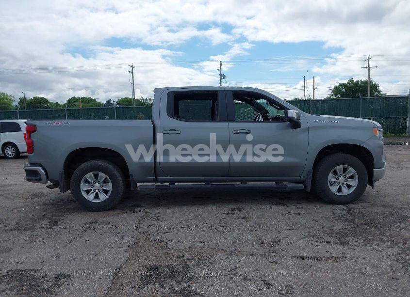 Photo 13 of 2025 Chevrolet Silverado 1500 4WD STANDARD BED LT (VIN 1GCUKDED0SZ216878)