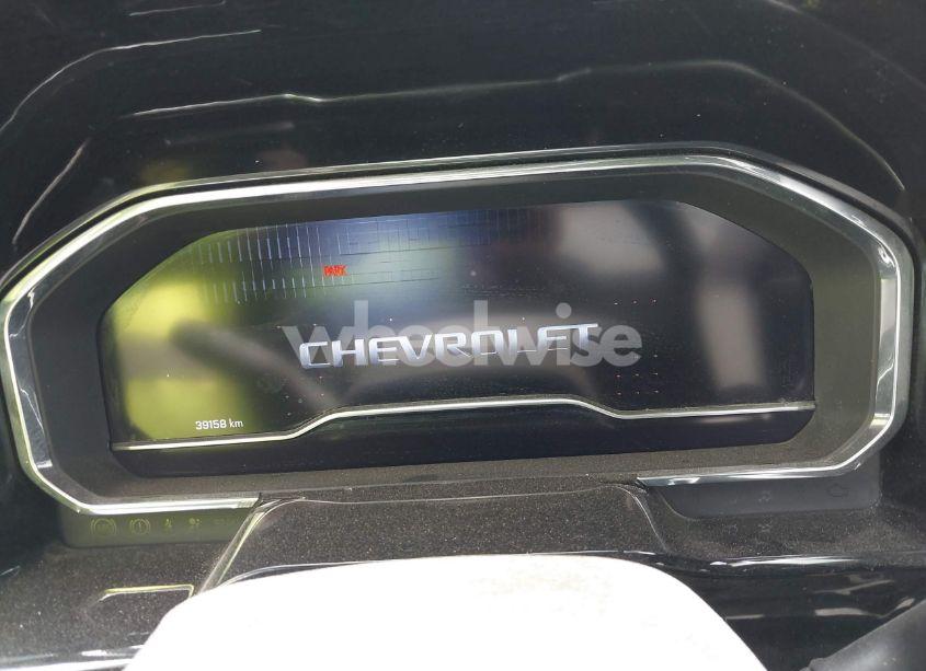 Photo 7 of 2025 Chevrolet Silverado 1500 4WD STANDARD BED LT (VIN 1GCUKDEDXSZ131563)