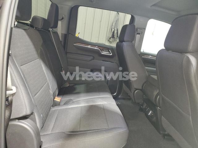 Photo 8 of 2026 CHEVROLET SILVERADO K1500 RST (VIN 1GCUKEED2TZ146954)