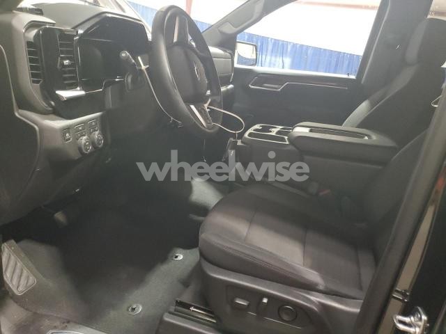 Photo 9 of 2026 CHEVROLET SILVERADO K1500 RST (VIN 1GCUKEED2TZ146954)