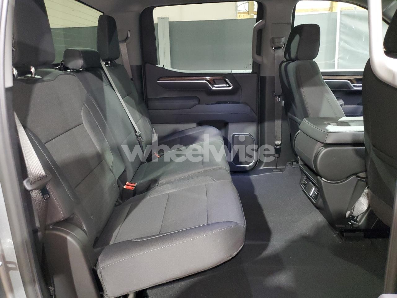 Photo 10 of 2026 CHEVROLET SILVERADO K1500 RST (VIN 1GCUKEED9TZ214344)