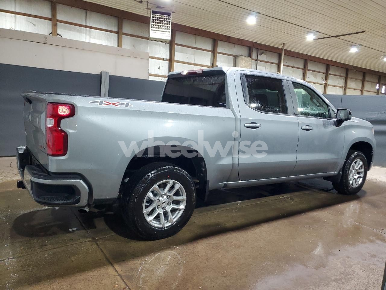 Photo 3 of 2026 CHEVROLET SILVERADO K1500 RST (VIN 1GCUKEED9TZ214344)