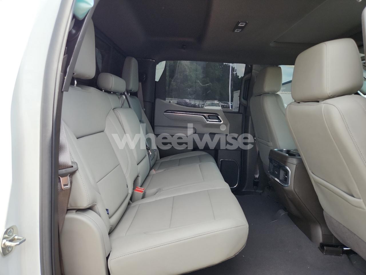 Photo 10 of 2025 CHEVROLET SILVERADO K1500 LTZ (VIN 1GCUKGEL1SZ177890)