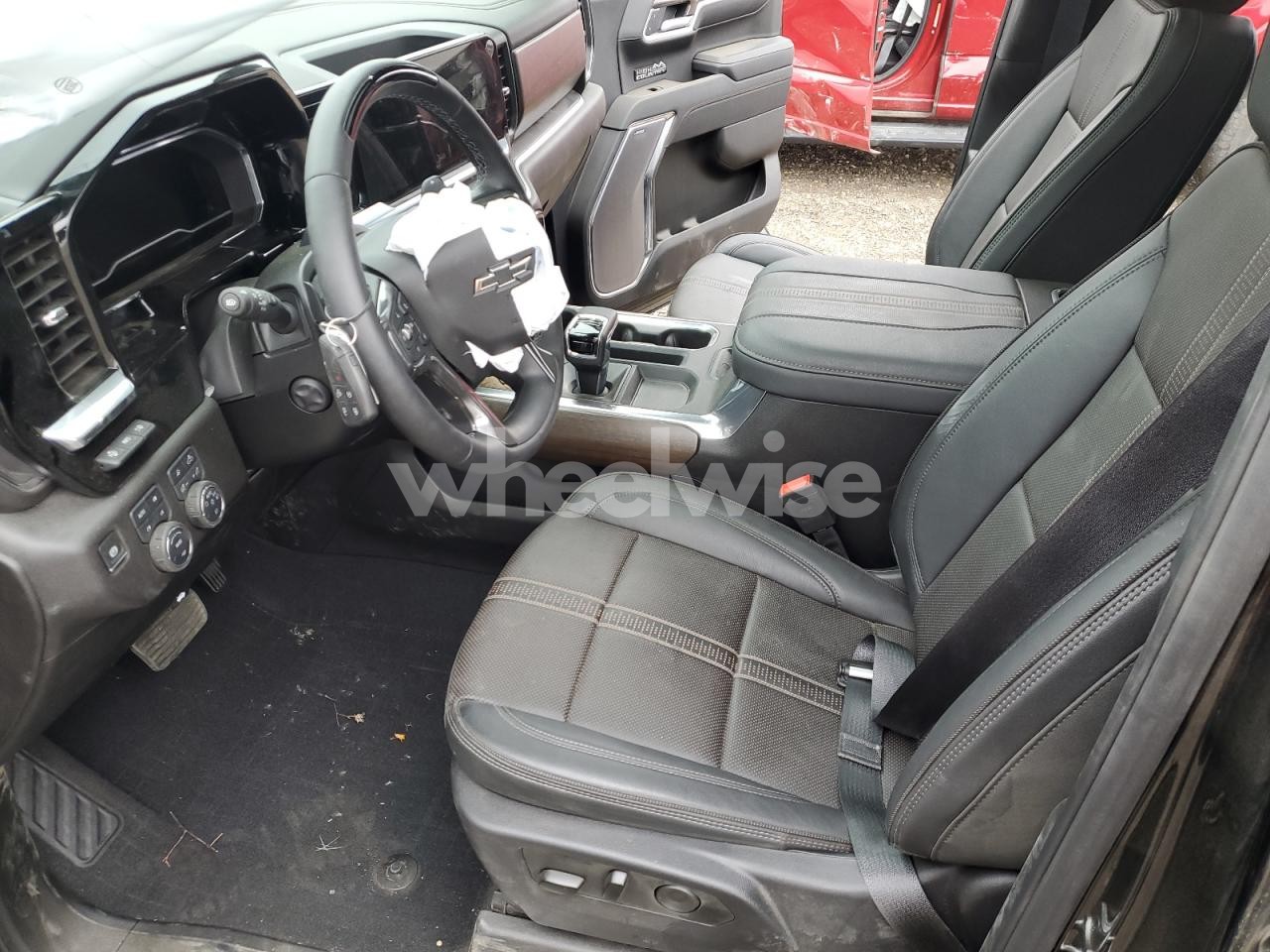 Photo 7 of 2025 CHEVROLET SILVERADO K1500 HIGH COUNTRY (VIN 1GCUKJE82SZ173730)