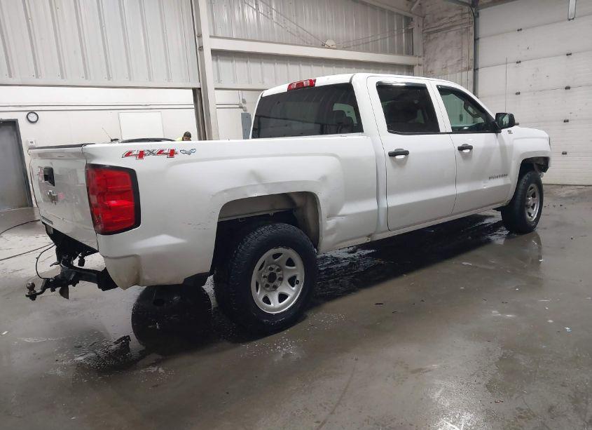 Photo 4 of 2017 Chevrolet Silverado 1500 WT (VIN 1GCUKNEC2HF244446)