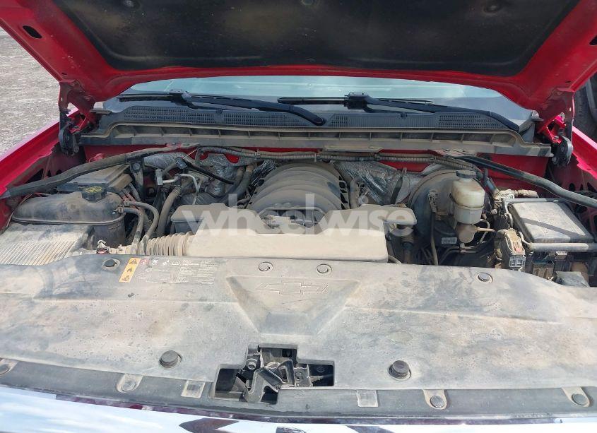 Photo 10 of 2018 Chevrolet Silverado 1500 1LT (VIN 1GCUKREC0JF222376)