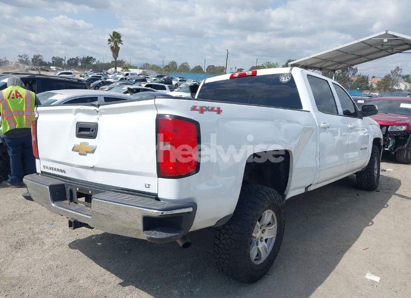 Photo 4 of 2016 Chevrolet Silverado 1500 1LT (VIN 1GCUKREC1GF145767)