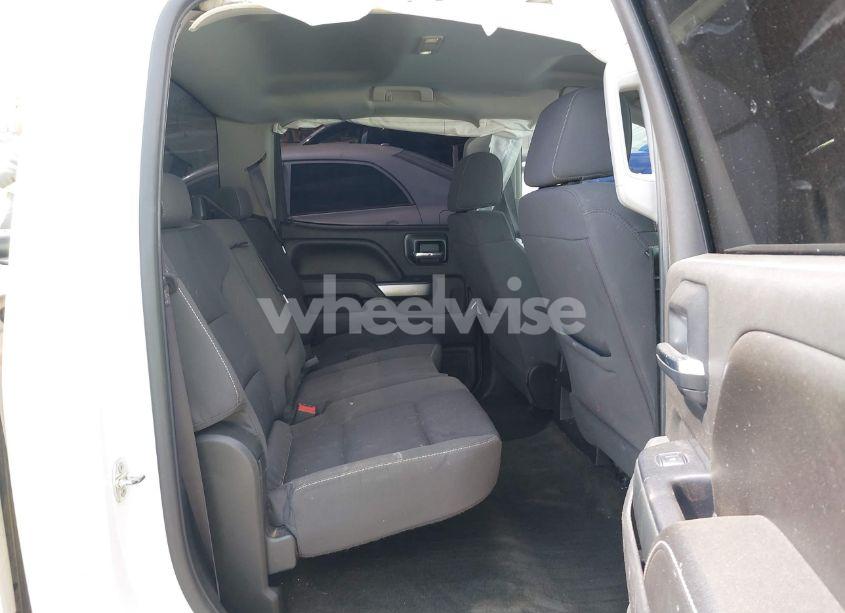 Photo 8 of 2016 Chevrolet Silverado 1500 1LT (VIN 1GCUKREC1GF145767)