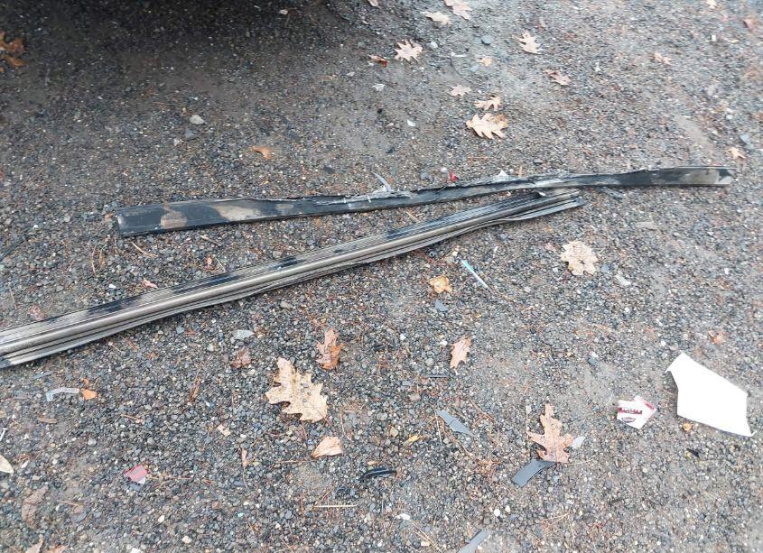 Photo 11 of 2017 Chevrolet Silverado 1500 1LT/2LT (VIN 1GCUKREC1HF198471)