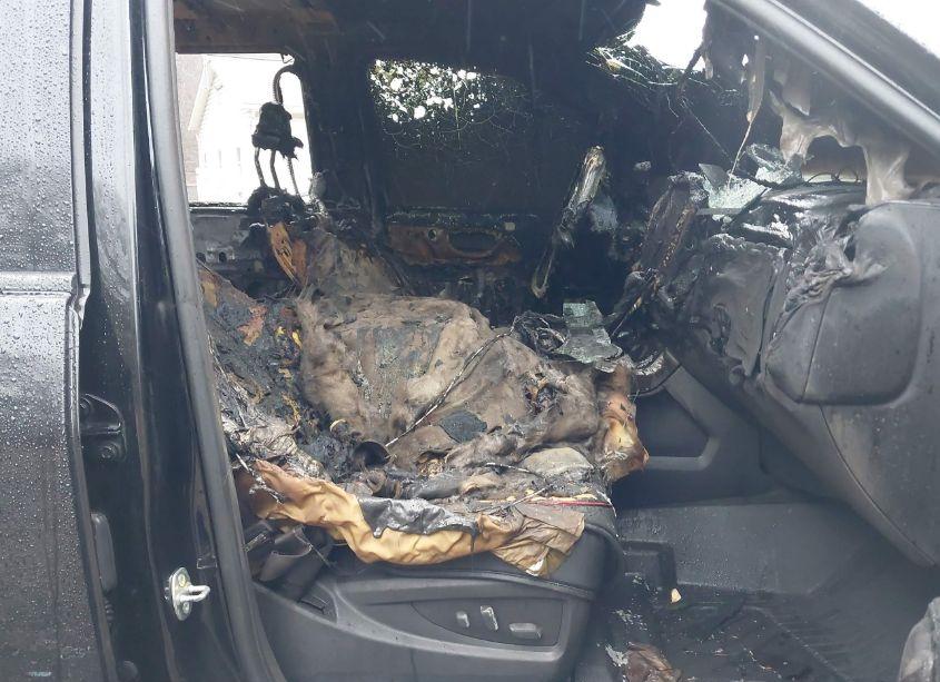 Photo 5 of 2017 Chevrolet Silverado 1500 1LT/2LT (VIN 1GCUKREC1HF198471)