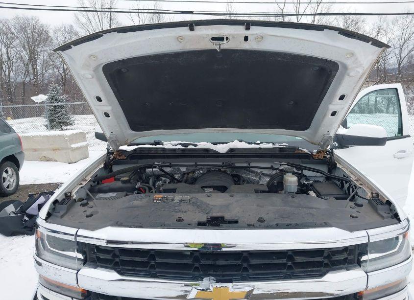 Photo 10 of 2016 Chevrolet Silverado 1500 1LT (VIN 1GCUKREC2GF209136)