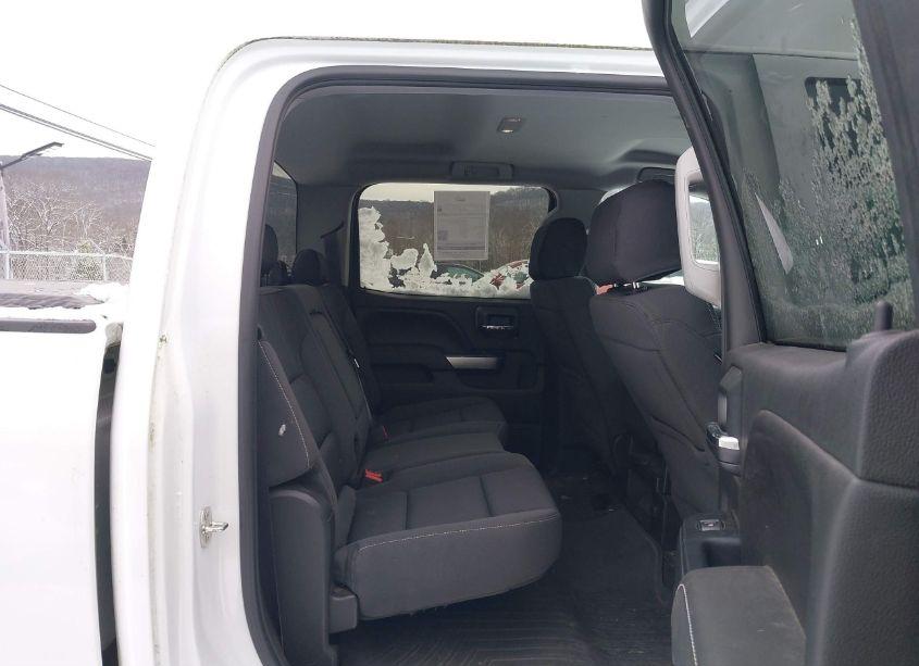 Photo 8 of 2016 Chevrolet Silverado 1500 1LT (VIN 1GCUKREC2GF209136)